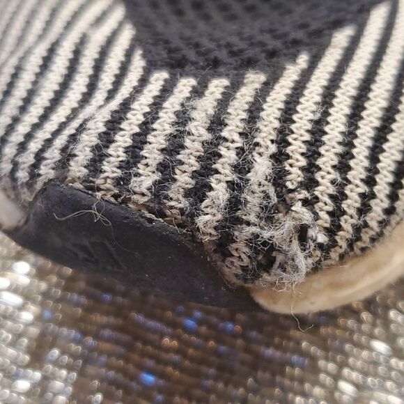 SOLD!!! ADIDAS x Stella McCartney Running Shoes - Size 9 1/2 - Picture 4 of 13